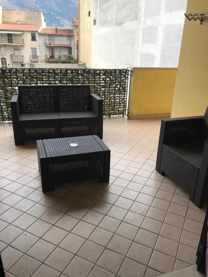 Casa Di Marzio Hotel Pratola Peligna ภายนอก รูปภาพ
